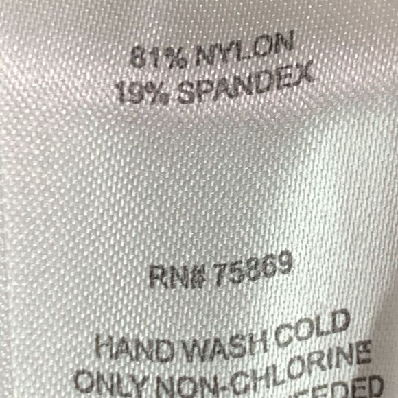 Ocean Dreams Signature Women's Elastic Waist Mini Swimsuit Skirt Black Size 22 - Picture 3 of 7